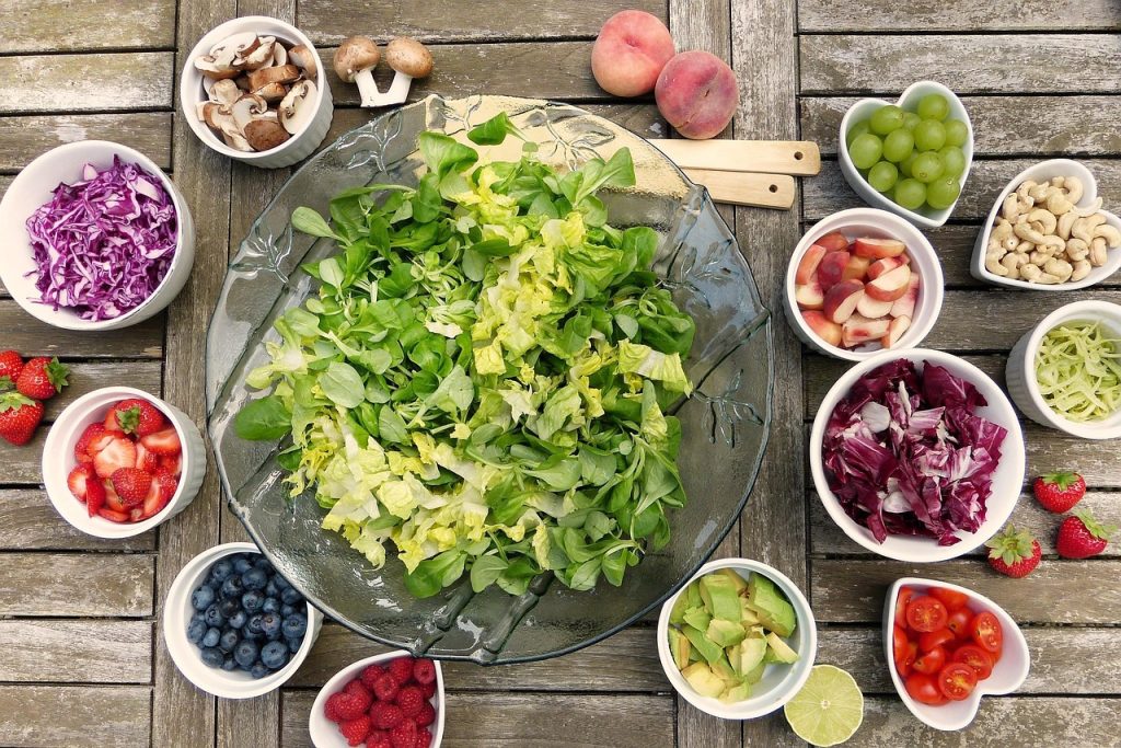Overnutrition vs Undernutrition: The Balanced Diet Guide